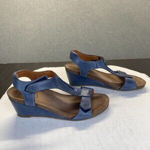 Taos Sheila 2 Blue Wedge Sandals Italian Leather Women’s Size 9.5-10/ 41